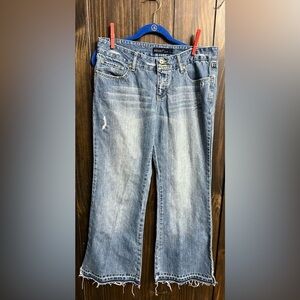 Y2k-distressed, flare-leg Jeans-Revolt-size 15